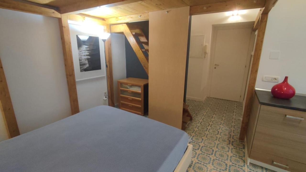 Casa Merisi Al Centro Storico Di Napoli Экстерьер фото